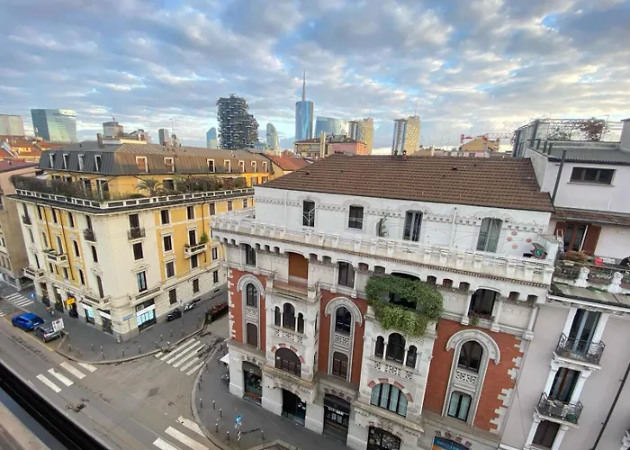 Skyline Isola شقة ميلان
