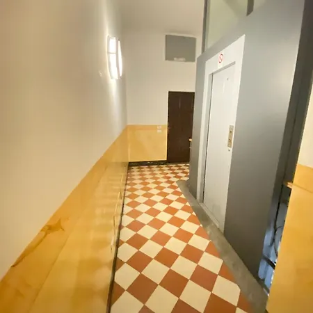 Appartement Skyline Isola Milaan